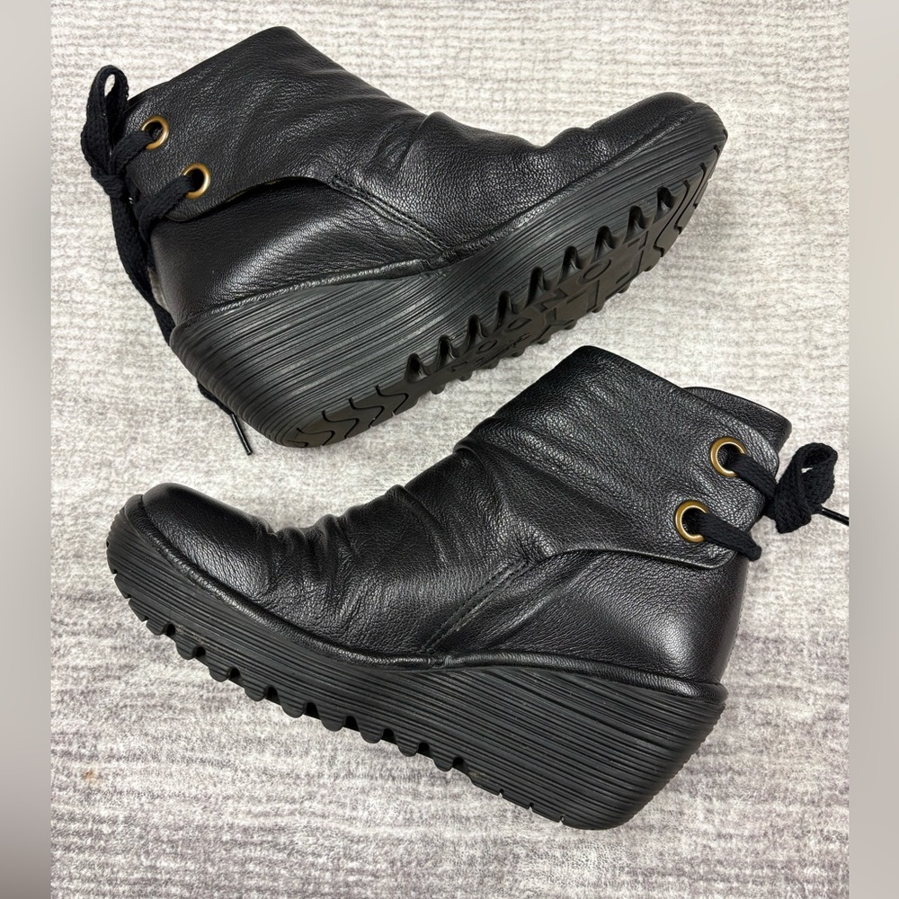 Fly London Ankle Boots Women's Wedge Heel Size 7 US 37 EU Yama Black Leather - Picture 3 of 10